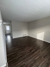 5340 Shiloh Dr in Columbus, OH - Foto de edificio - Building Photo