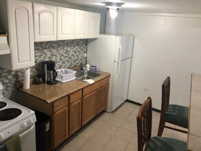 4411 S Wells St-Unit -BMT in Chicago, IL - Building Photo - Building Photo