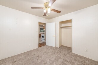 1816 E Tucker Blvd in Arlington, TX - Building Photo - Building Photo