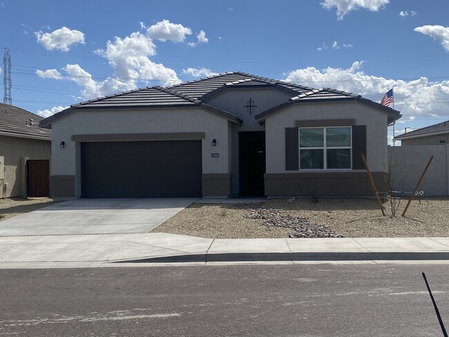 24085 W Ripple Rd in Buckeye, AZ - Building Photo - Building Photo