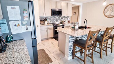 16758 Carlton Pond St in Wimauma, FL - Building Photo - Building Photo