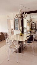 3675 N Country Club Dr in Aventura, FL - Building Photo - Building Photo