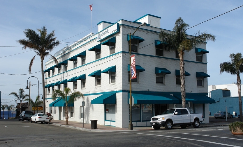 The Landmark in Pismo Beach, CA - Foto de edificio