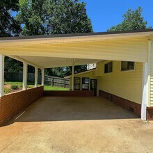 218 Fernleaf Dr in Travelers Rest, SC - Building Photo - Building Photo