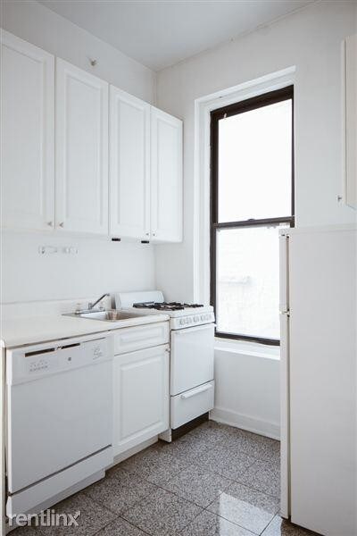 40 Park Ave-Unit -2F in New York, NY - Building Photo - Building Photo
