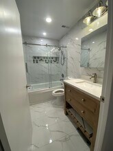 2201 L St NW, Unit apartment T2 in Washington, DC - Building Photo - Building Photo