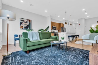 345 Avenue A in Bayonne, NJ - Building Photo - Building Photo