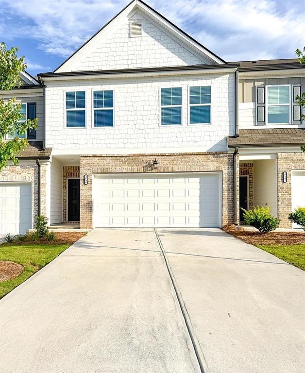 property at 4546 Bishops Ln