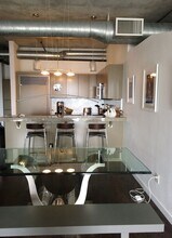 877 Island Ave in San Diego, CA - Building Photo - Building Photo