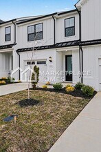 4003 Norman Dr in Spring Hill, TN - Building Photo - Building Photo