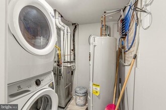 2209 N Broad St in Philadelphia, PA - Foto de edificio - Building Photo