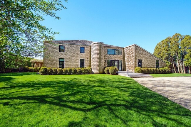 property at 811 Halsey Ln