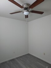 2040 S 11th Ave in Yuma, AZ - Building Photo - Building Photo