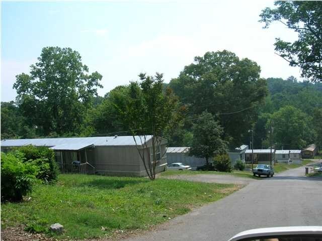 Hunter Hills Mobile Home Park in Rossville, GA - Building Photo - Other