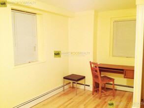 40 Plymouth St, Unit 2 in Cambridge, MA - Building Photo - Building Photo