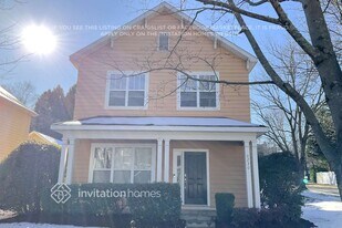 8230 Townley Rd in Huntersville, NC - Building Photo