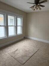 75 Shoshone St, Unit Upper in Buffalo, NY - Foto de edificio - Building Photo