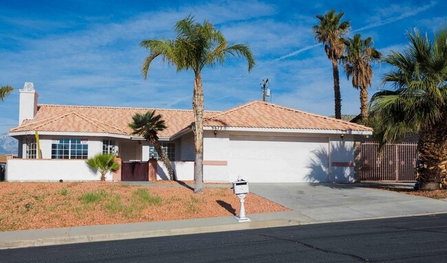 property at 9673 Vista Del Valle