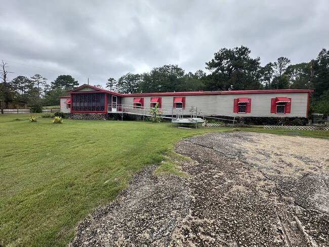 property at 5 Arrowhead Rd