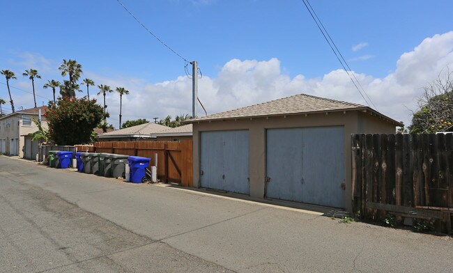 1709-1715 S Myers St in Oceanside, CA - Building Photo - Building Photo