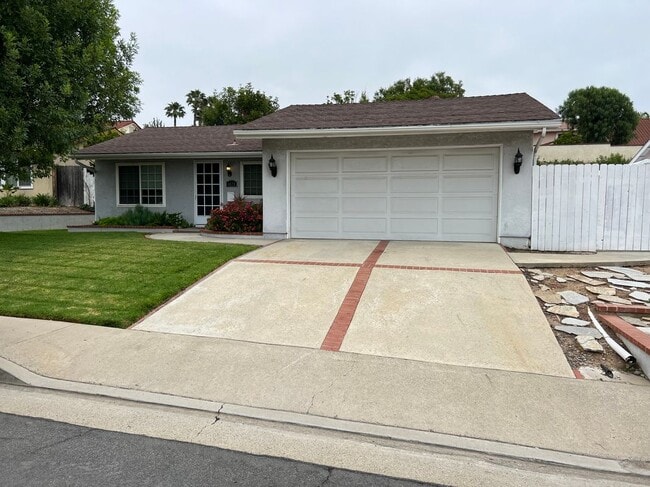 property at 4670 Avenida Del Este