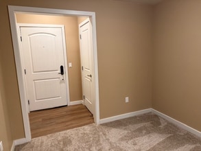 6008 St Moritz Dr in Whitefish, MT - Building Photo - Building Photo