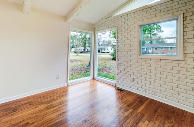 104 Lanza Pl in Jacksonville, NC - Building Photo - Building Photo