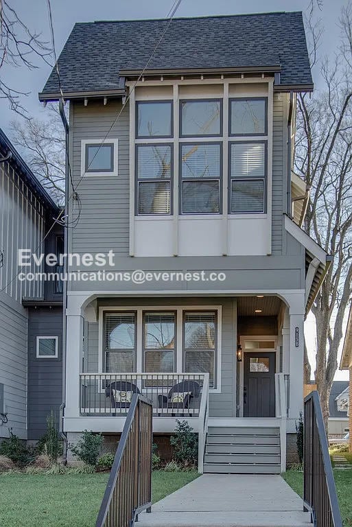 property at 915B Caruthers Ave