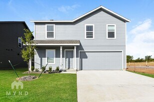 2700 Mistwood Dr in Fort Worth, TX - Building Photo