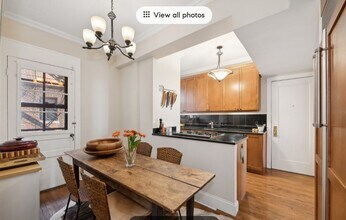 2608 N Lakeview Ave, Unit 6D in Chicago, IL - Foto de edificio - Building Photo