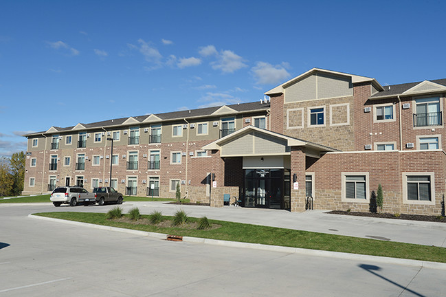 Canterbury Heights, a 55+ Community in Pleasant Hill, IA - Building Photo - Building Photo