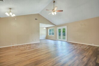 1501 Woodcrest Cir in Hinesville, GA - Building Photo - Building Photo