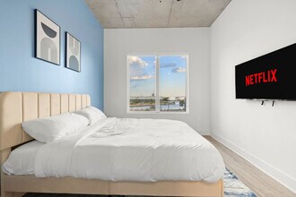 605 N 12th St in Tampa, FL - Building Photo - Building Photo