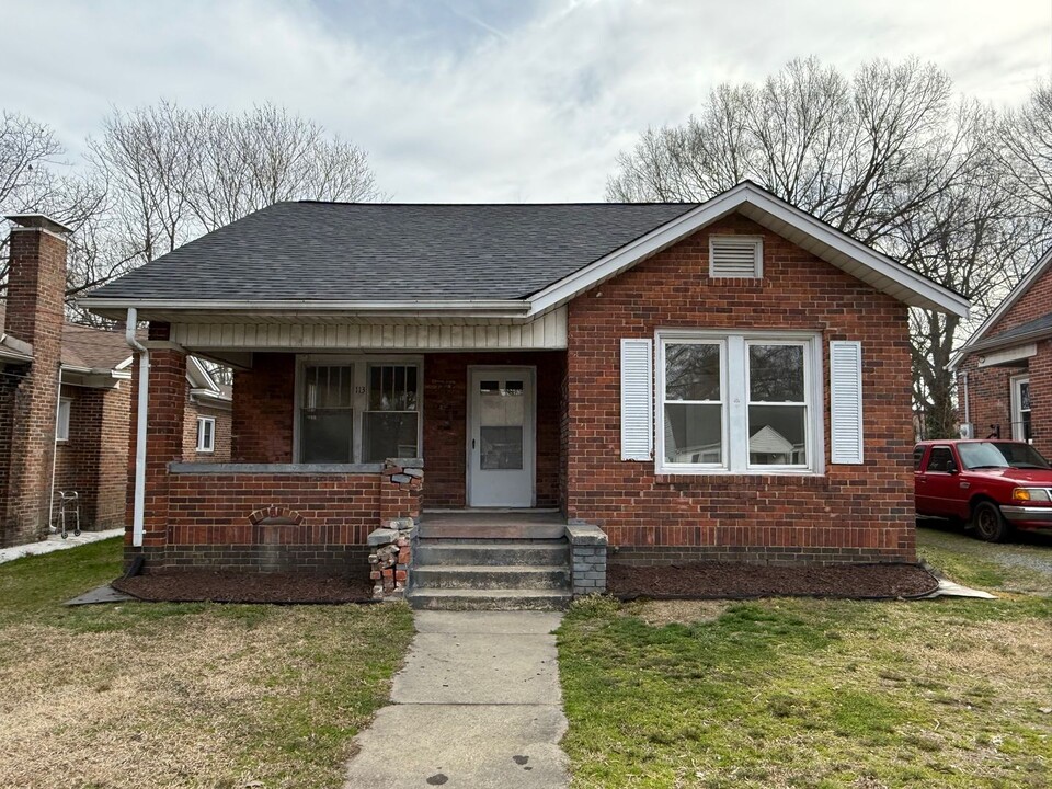 113 Highland Ave in Burlington, NC - Building Photo