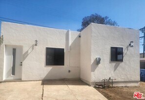 4231 W 59th Pl in Los Angeles, CA - Building Photo