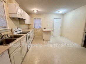 1514 Summit Dr in Shelton, WA - Building Photo - Building Photo