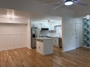 330 McGill Pl NE in Atlanta, GA - Building Photo - Building Photo