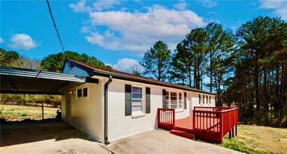 5790 Powder Lake Ln in Powder Springs, GA - Building Photo - Building Photo