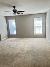 18 Spring Crossing Cir in Greer, SC - Foto de edificio - Building Photo