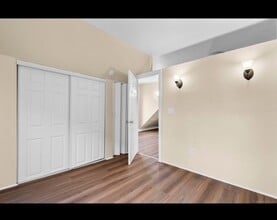 55 Irving St, Unit 3 in New Haven, CT - Building Photo - Building Photo