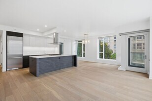 1688 Pine St in San Francisco, CA - Building Photo