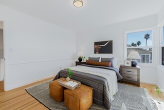4715 Davenport Ave in Oakland, CA - Building Photo - Building Photo