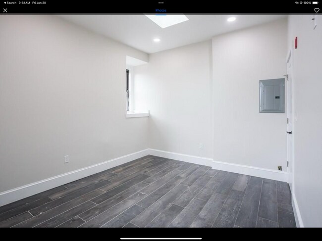 604 Massachusetts Ave, Unit R3 in Boston, MA - Foto de edificio - Building Photo