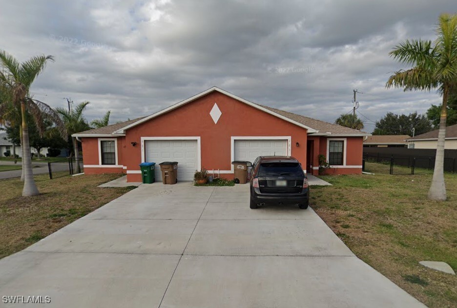 603 SE 14th Terrace in Cape Coral, FL - Building Photo