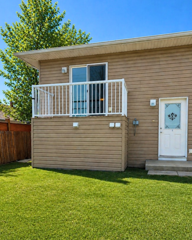 property at 9804-98099 99 St