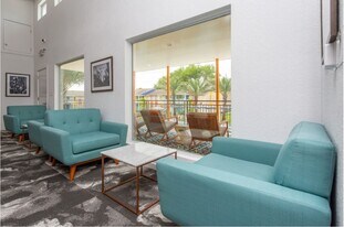 8787 Hammerly Blvd in Houston, TX - Building Photo