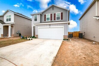 1010 Waterbuck Cv in Hutto, TX - Building Photo - Building Photo