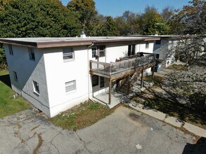 Country View Apartments in Galesburg, MI - Building Photo - Building Photo