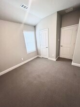 2367 Aspen Hl Dr in Heartland, TX - Building Photo - Building Photo