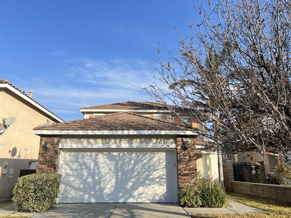 4286 Foxrun Dr in Chino Hills, CA - Building Photo